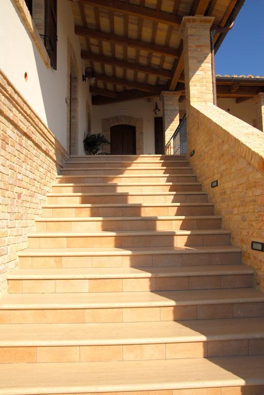 Residence Colle Veroni Mosciano Sant'Angelo Exterior photo